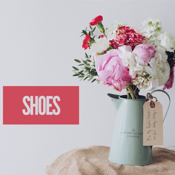 Shoes - Picture 2 of 12